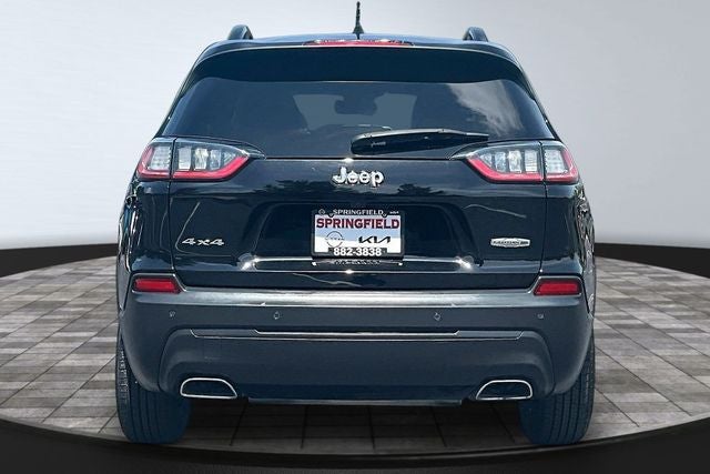 2022 Jeep Cherokee — detail view