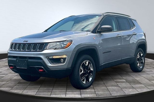2017 Jeep Compass Trailhawk in Billet Silver Metallic Clearcoat — front three-quarter view