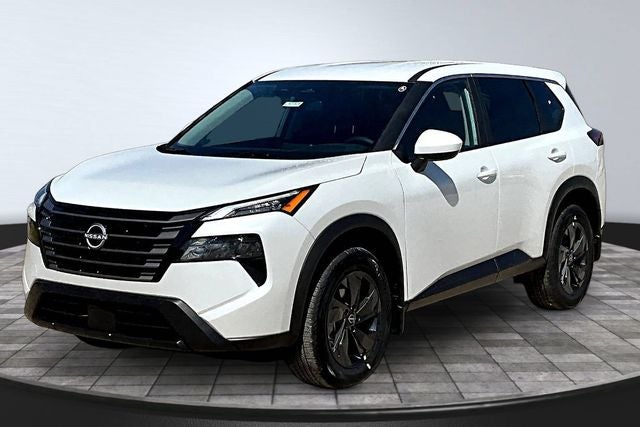 2026 Nissan Rogue SV in Everest White Pearl Tricoat — front three-quarter view