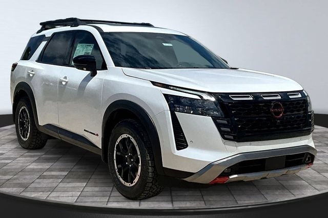 2026 Nissan Pathfinder — side profile view