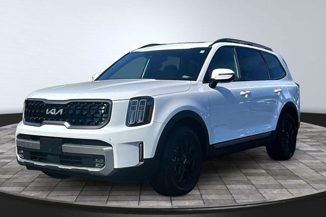 2023 Kia Telluride SX X-Pro in Glacial White Pearl — front three-quarter view